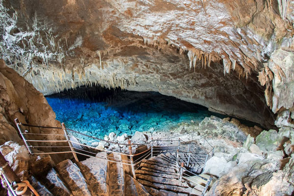 Gruta do Lado Azul