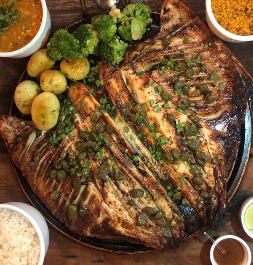 Prato pacu na brasa servido no Restaurante Juanita em Bonito MS